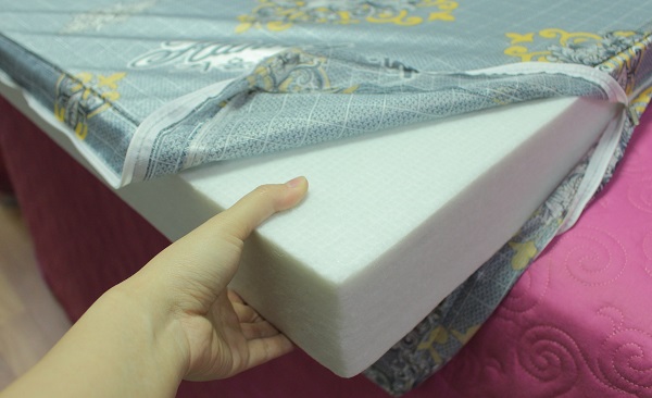 Đệm bông ép là sự lựa chọn tiết kiệm cho mẹ bầu