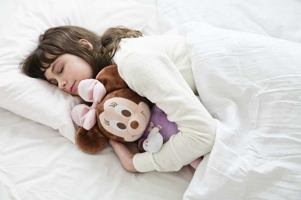 Chọn kích thước chăn phù hợp sẽ giúp mang lại sự ấm áp và thoải mái