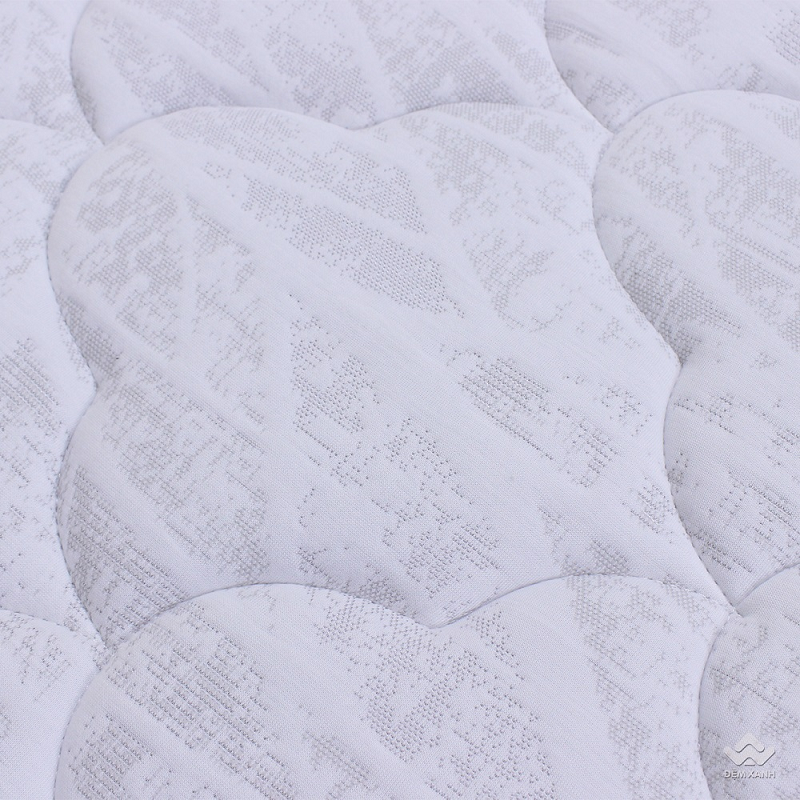 Áo bọc đệm được làm từ vải dệt kim đan sợi knit cao cấp mềm mịn, dịu nhẹ với làn da