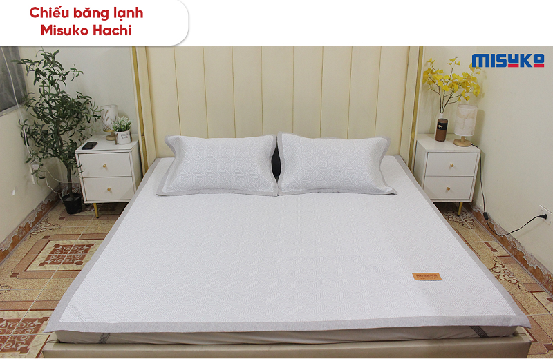 Chiếu điều hòa Misuko Hachi băng lạnh sở hữu chất liệu vải sợi băng lạnh mềm mai và mát mẻ